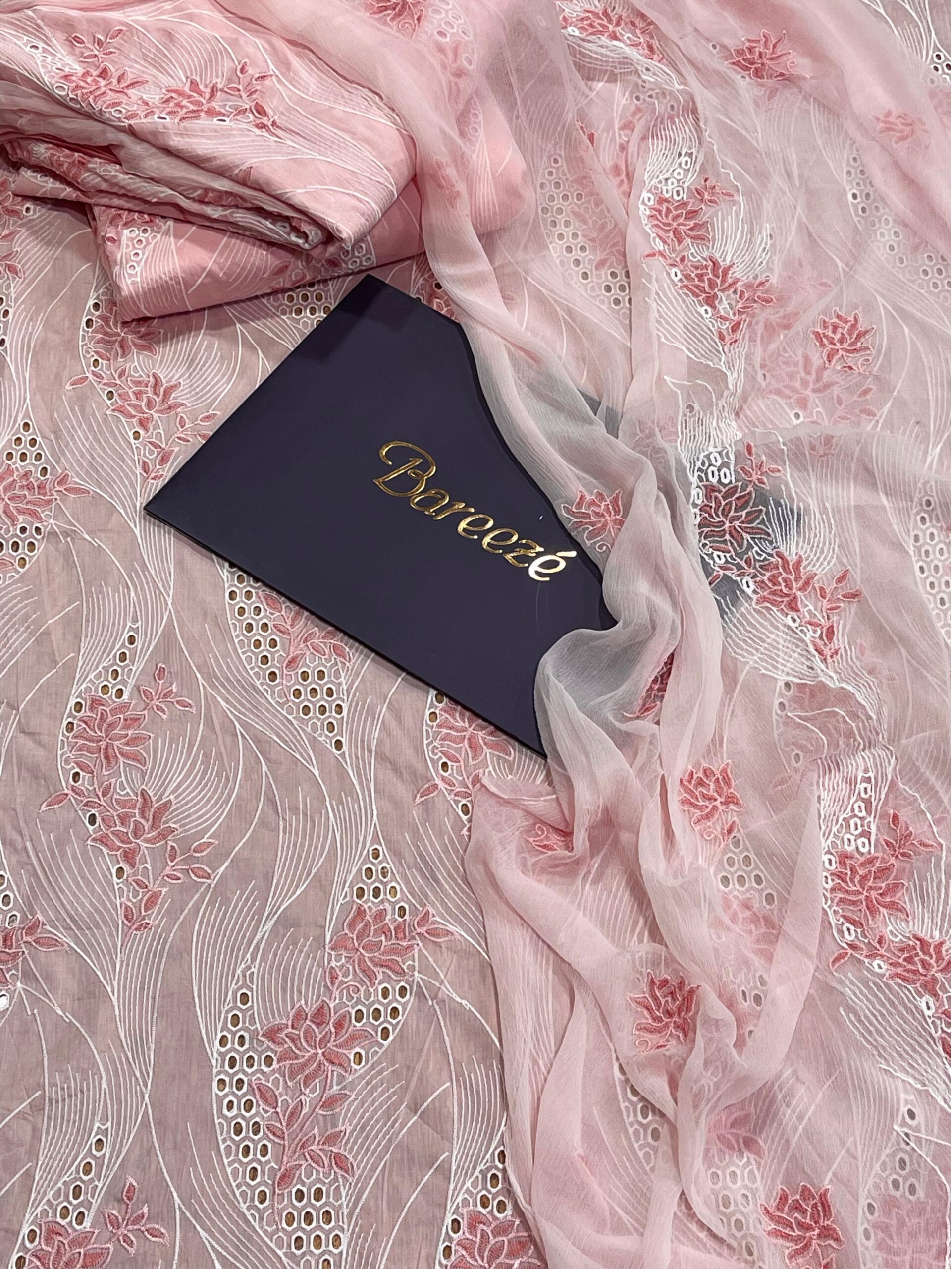 Bareeze 3pc chikenkari lawn