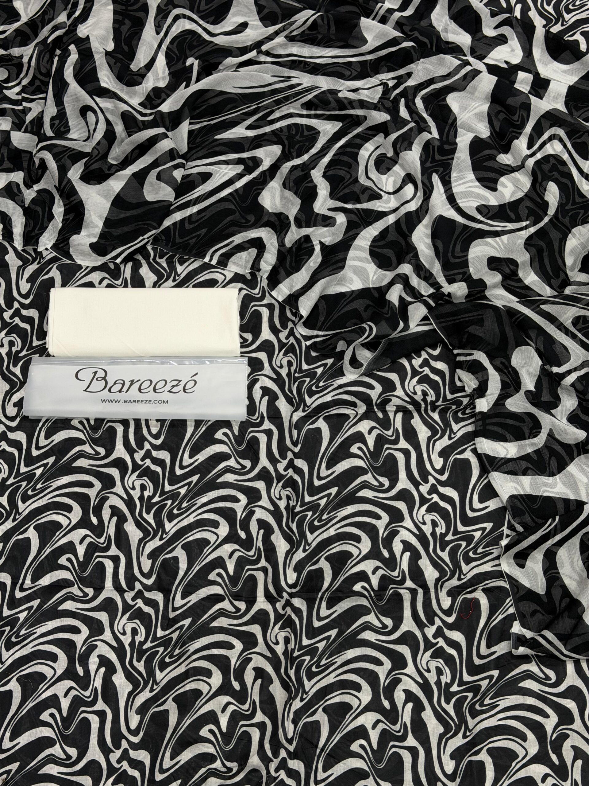 bareeeze 3pc printed lawn